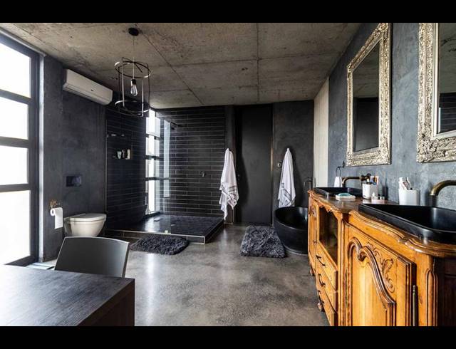 5 BEDROOM HOUSE FOR SALE IN WATERKLOOF RIDGE